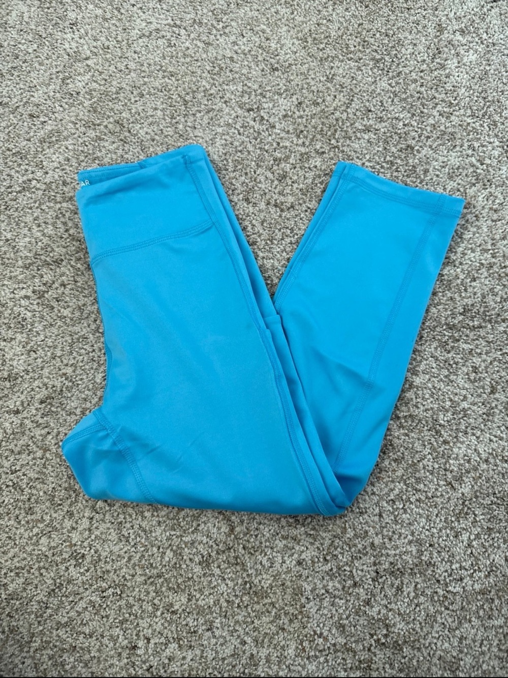 BNWOT TEK gear capris